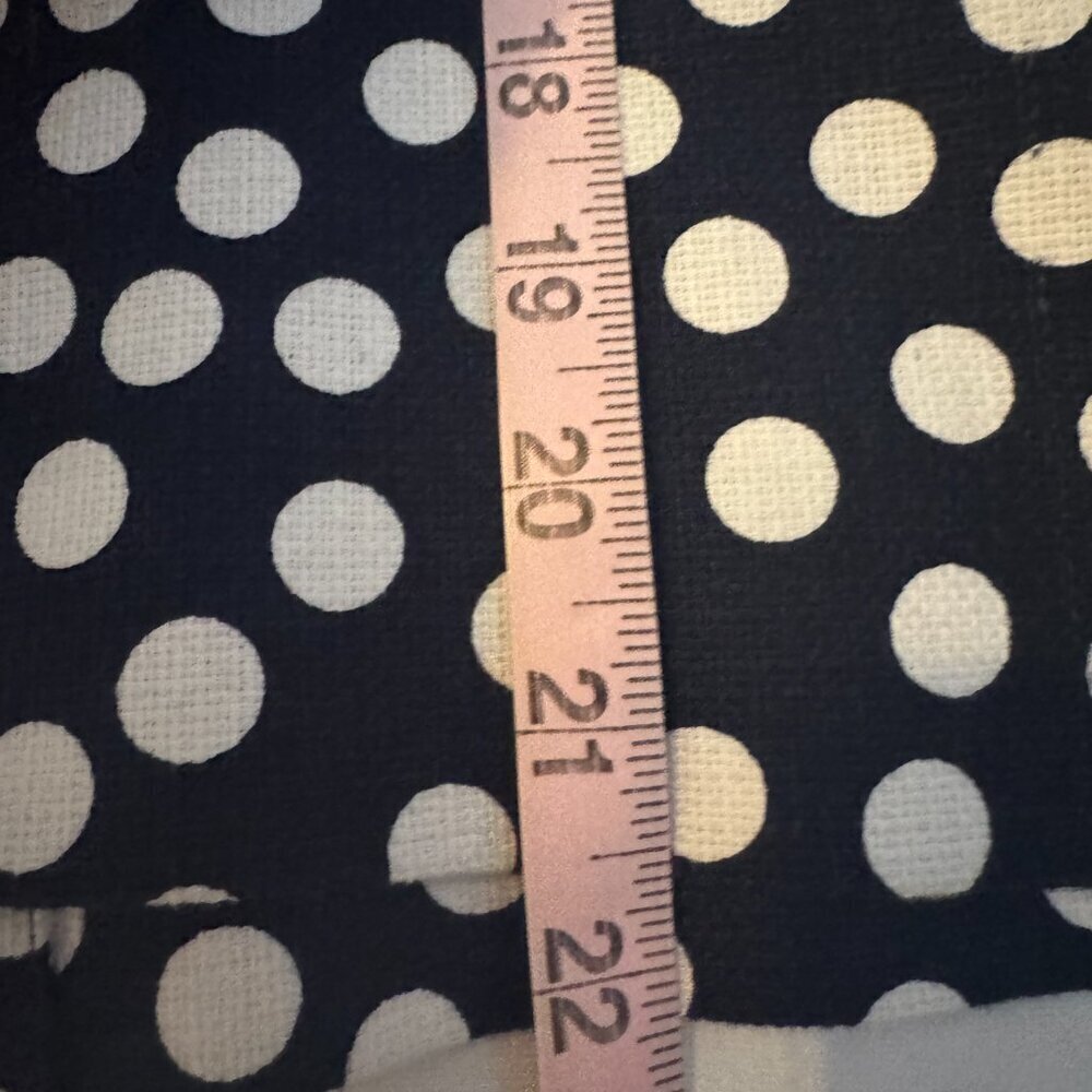 Classic! Brooks Brothers Navy Polka Dot Skirt — Size 10 - Picture 6 of 6